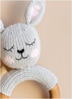 Økologisk bidering i Oeko-Tex bomuld og træ – Kanin – Milla the Rabbit teether fra Knit a Buddy Babylegetøj 10