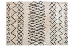 WOOOD Nando gulvtæppe, rektangulær – offwhite/sort grafisk print polyester (160×230) - Kategori: Stilfulde plaids og tæpper 4 WOOOD Nando gulvtæppe, rektangulær - offwhite/sort grafisk print polyester (160x230)