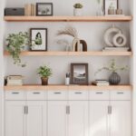 vidaXL væghylde 180x40x(2-6) cm ubehandlet massivt egetræ - Kategori: Egetræshylder til hjemmet 4 vidaXL væghylde 180x40x(2-6) cm ubehandlet massivt egetræ